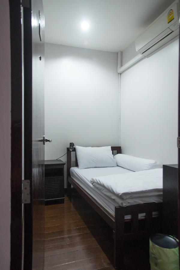 Traveller Hostel Chanthaburi (Adults Only) Exterior photo
